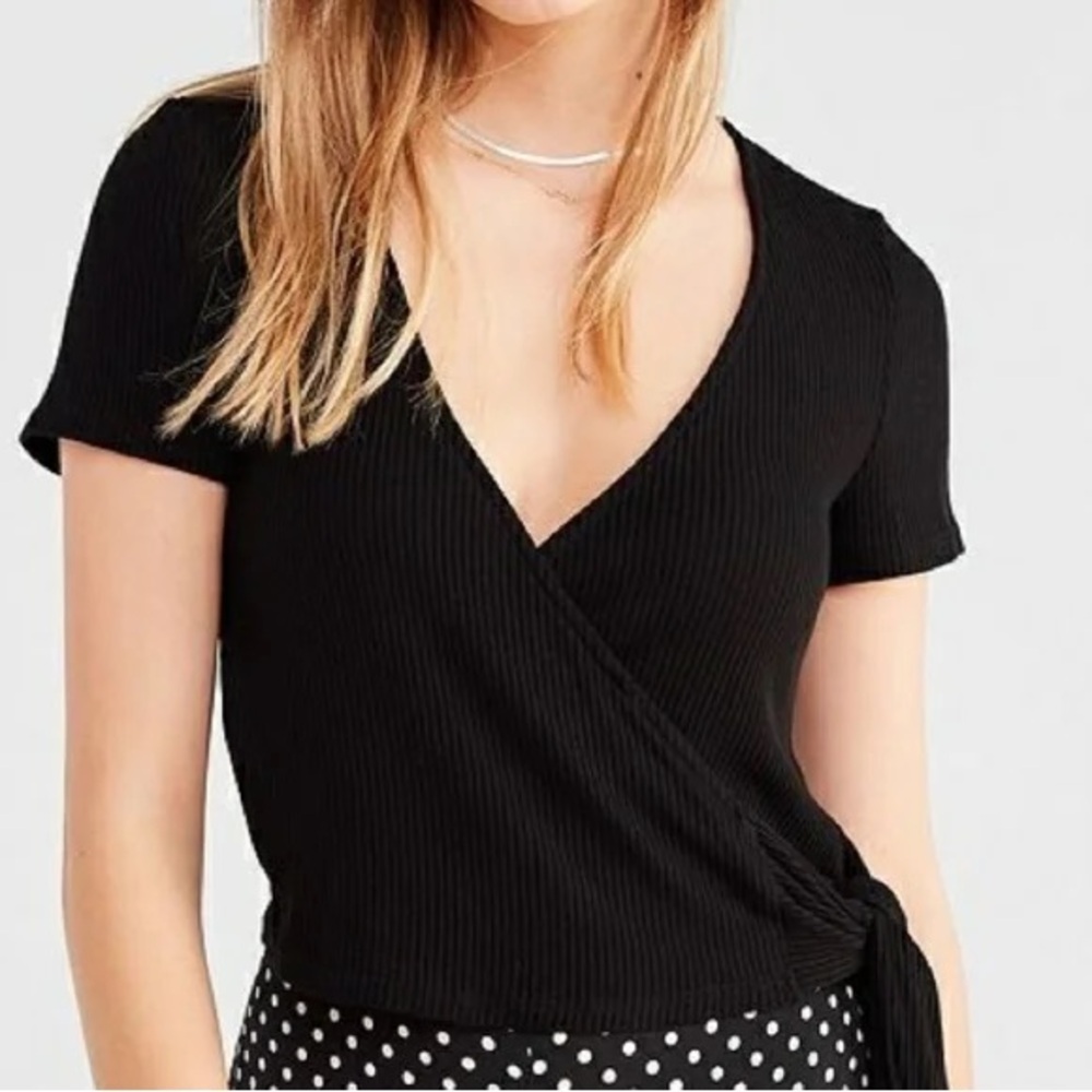 Project Social T Black Wrap Crop Top